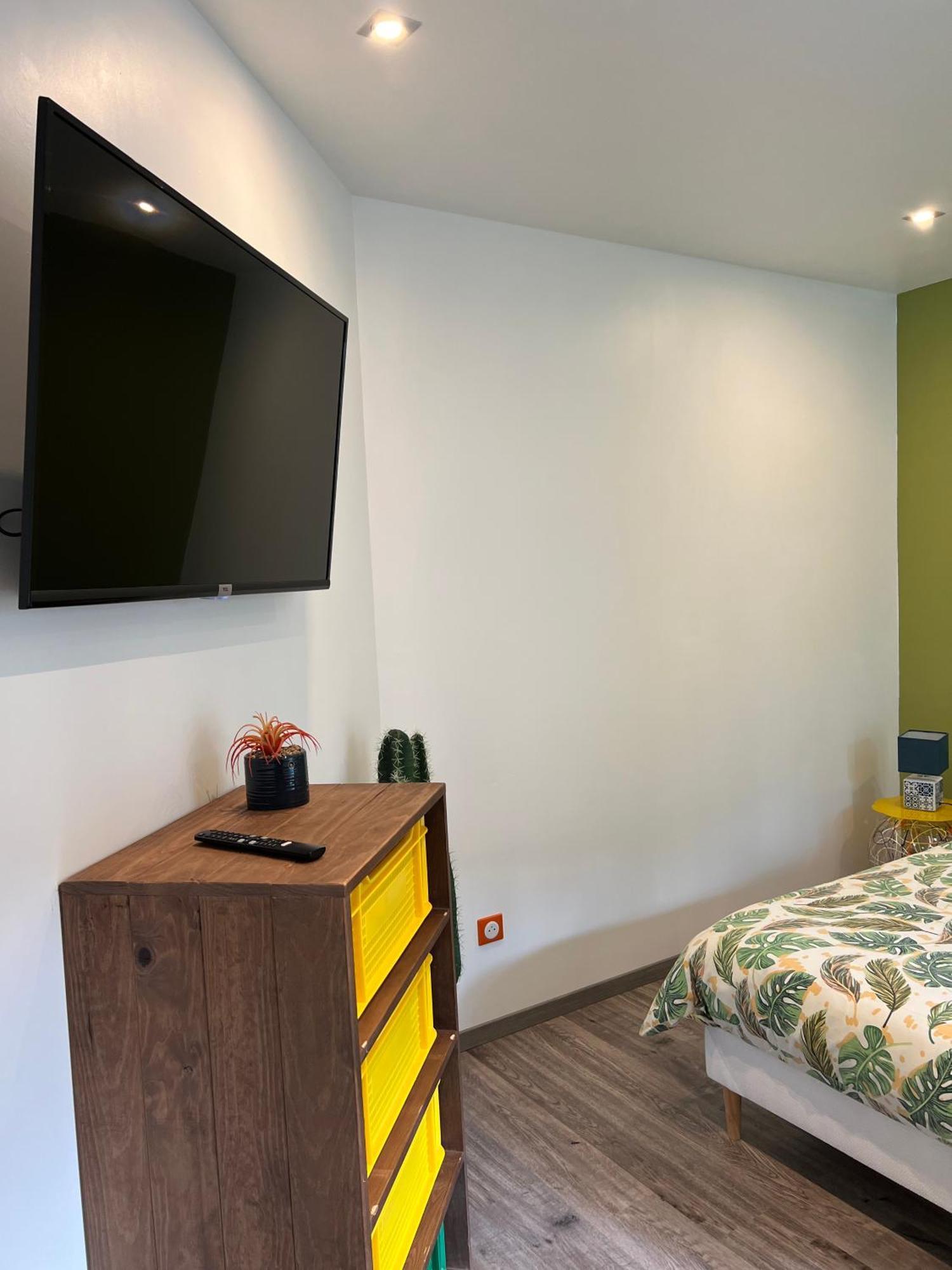 Ferienwohnung Les Haltes de la Rive Gauche Sury-pres-Lere Exterior foto