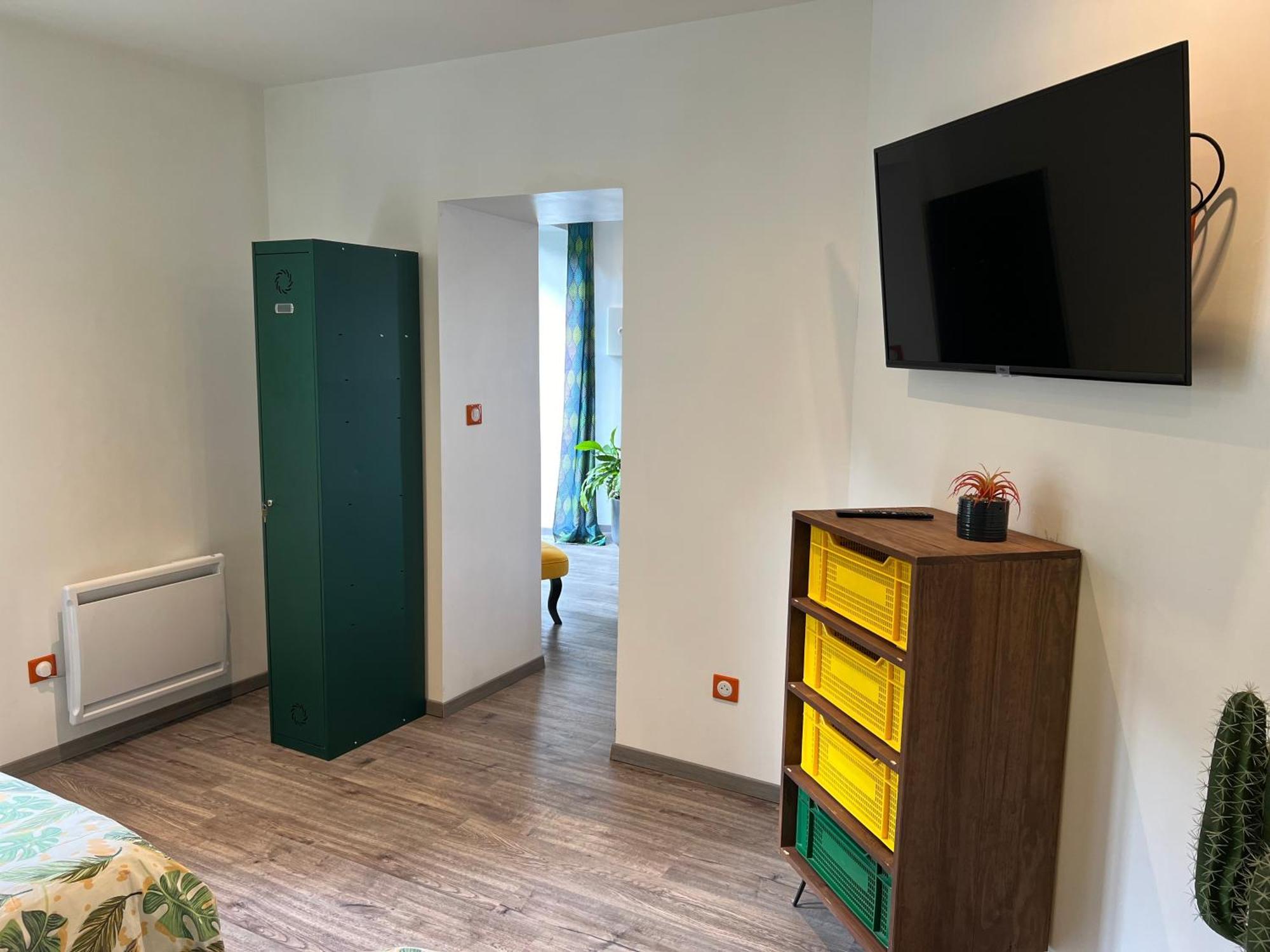 Ferienwohnung Les Haltes de la Rive Gauche Sury-pres-Lere Exterior foto