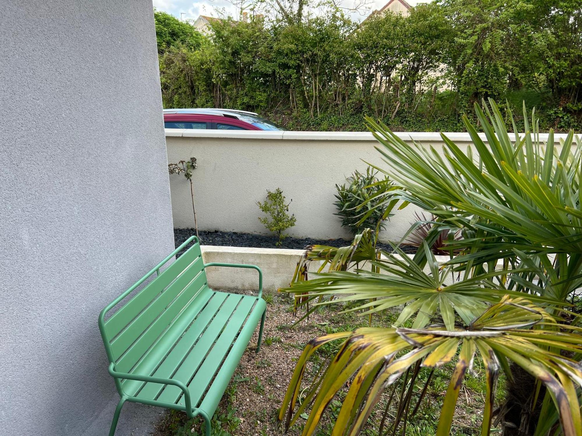 Ferienwohnung Les Haltes de la Rive Gauche Sury-pres-Lere Exterior foto